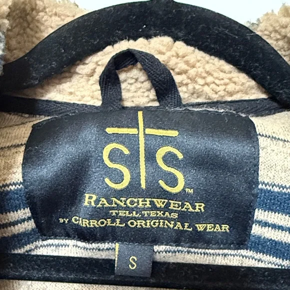 STS Ranchwear Women's Tan and Navy Zip Up Jacket - Picture 2 of 4